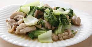 鶏肉とチンゲン菜の中華炒め