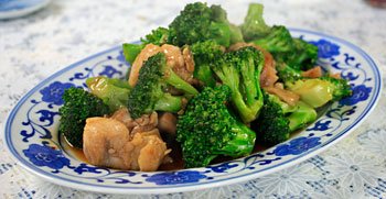 鶏肉とブロッコリの中華炒め