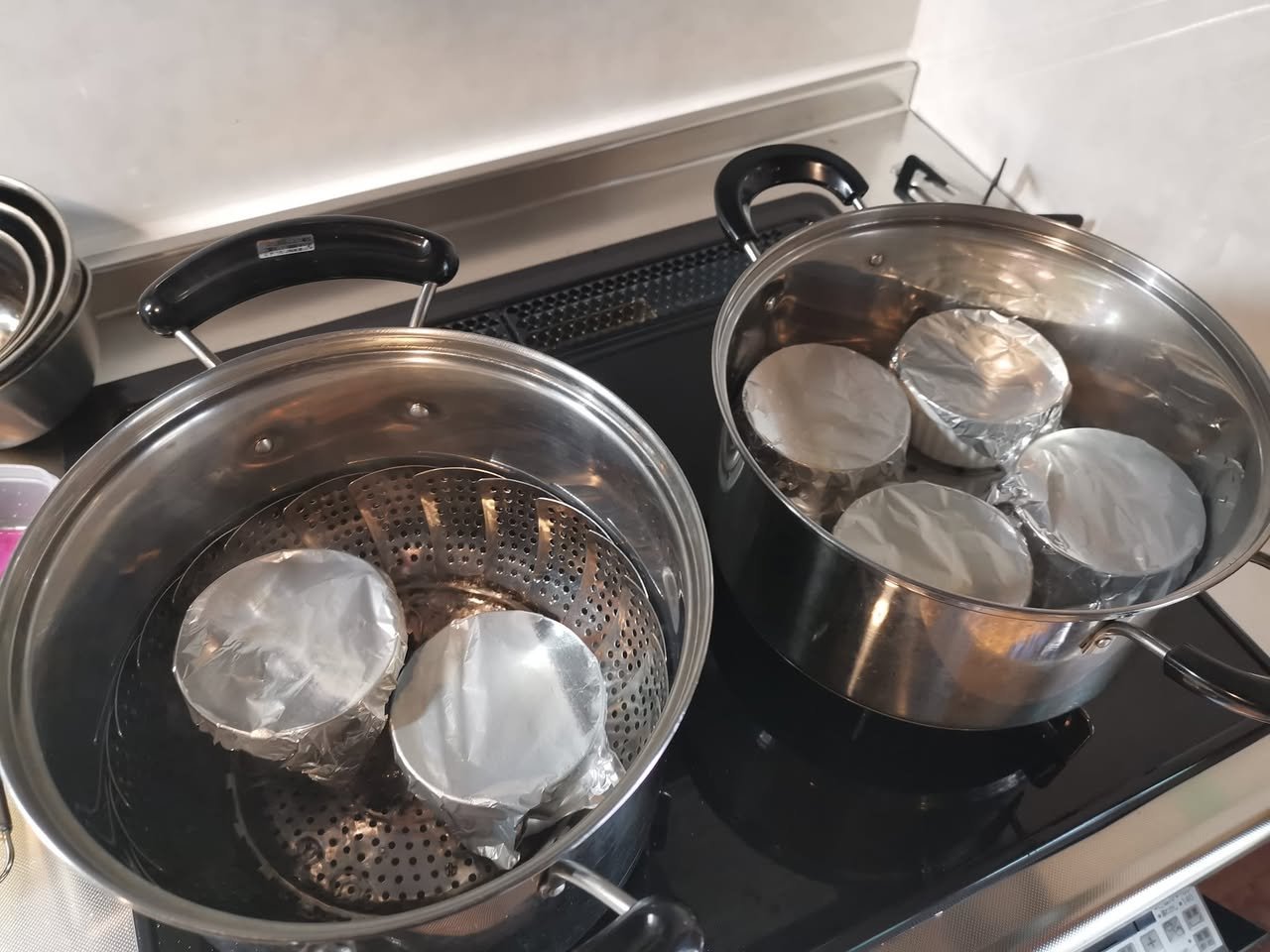 蒸し器に並べたところ