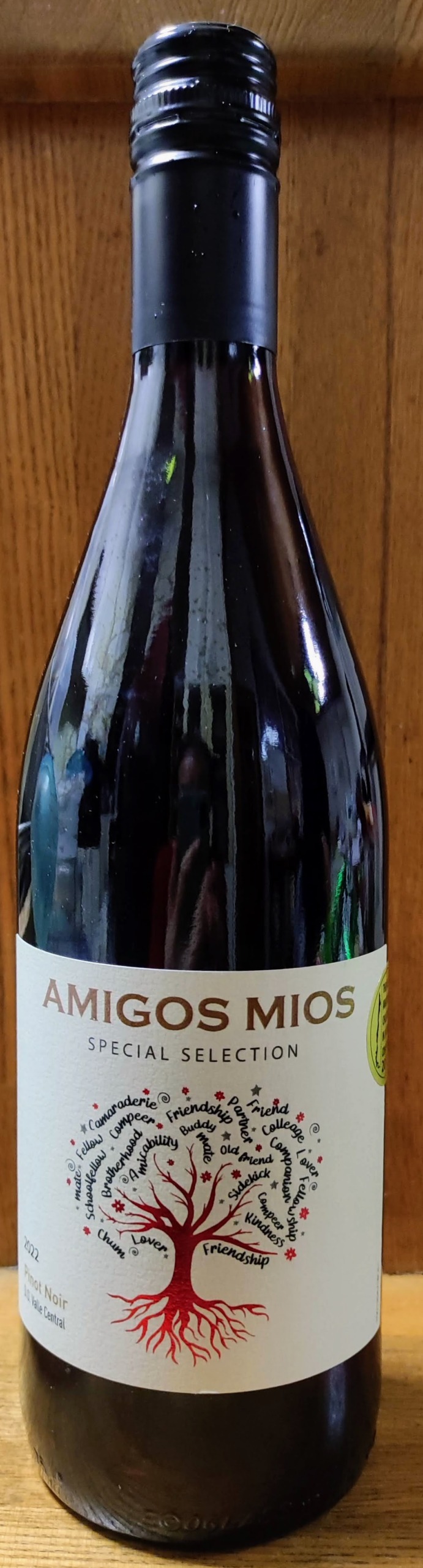 Amigos Mios Pinot Noir アミーゴス ミオス ピノ ノワール
