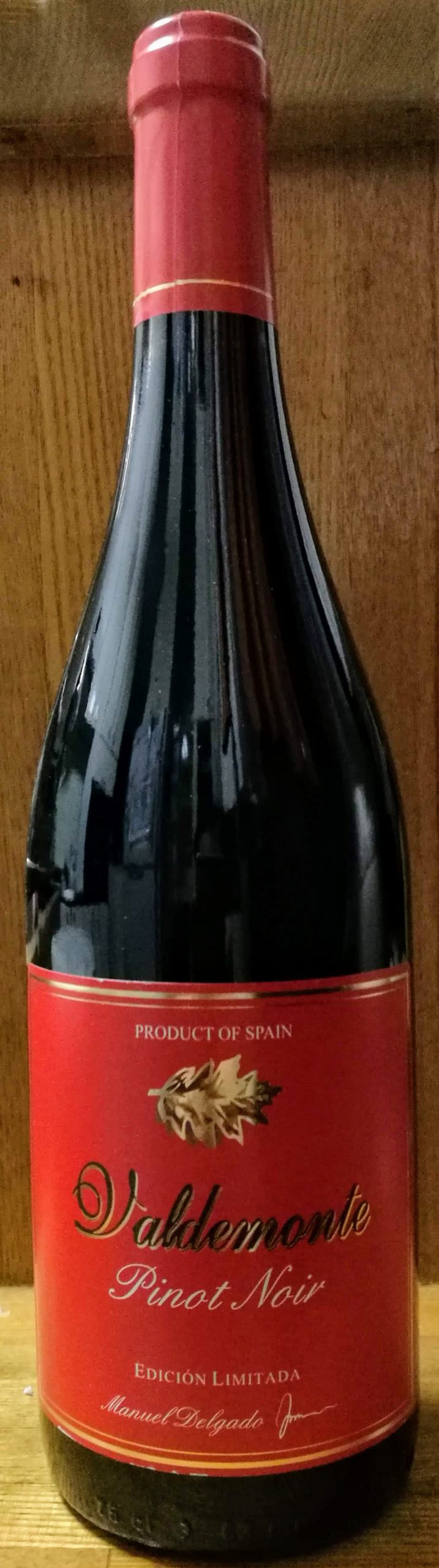Valdemonte Pinot Noir バルデモンテ ピノ ノワール