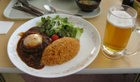 ヤケビランチとビール