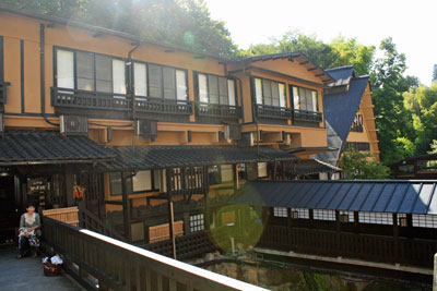 山の宿　新明館