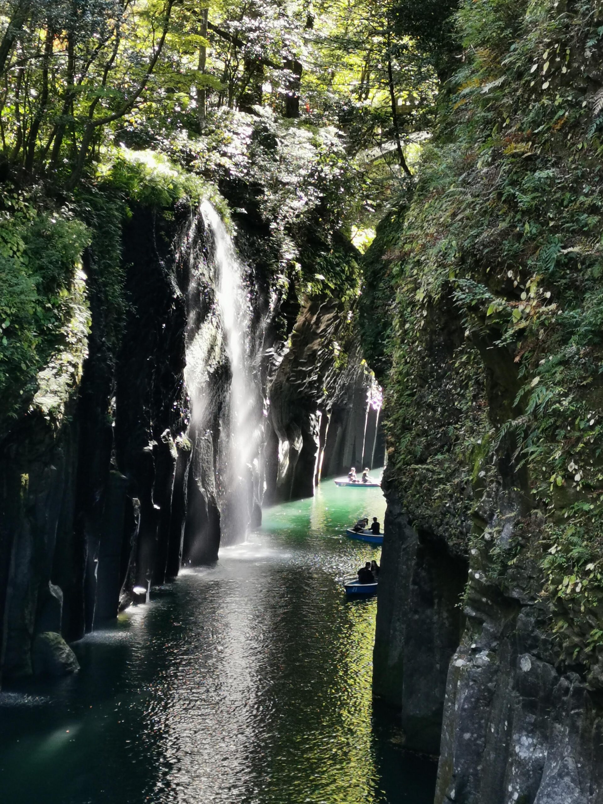 高千穂峡と神楽の旅
