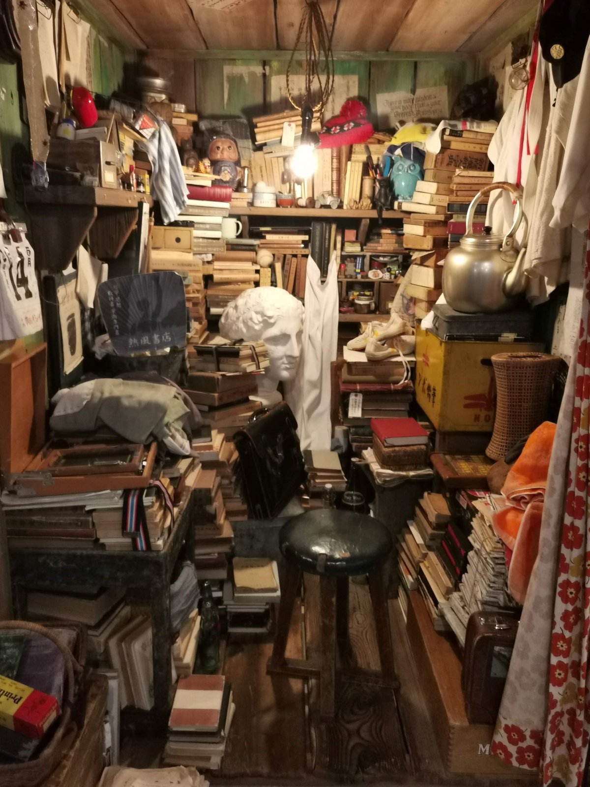 ものがぎっしりの部屋