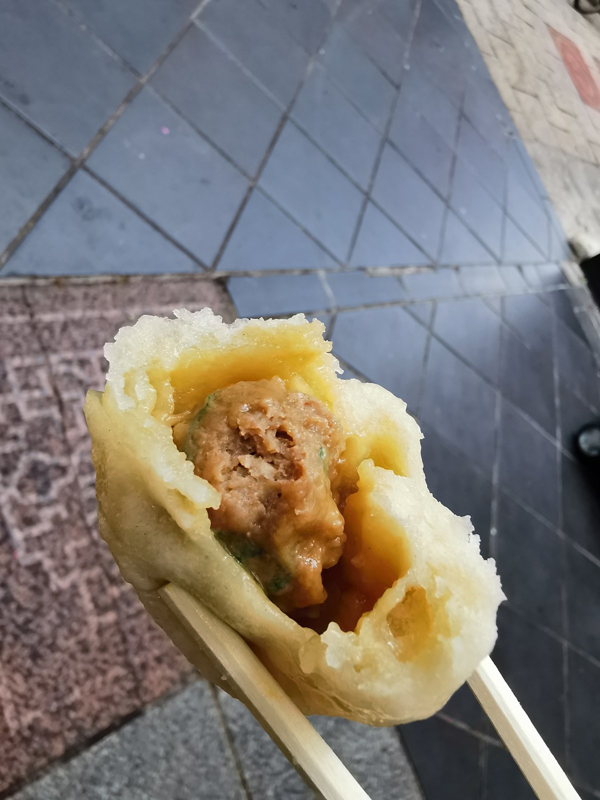 豚まんの中身
