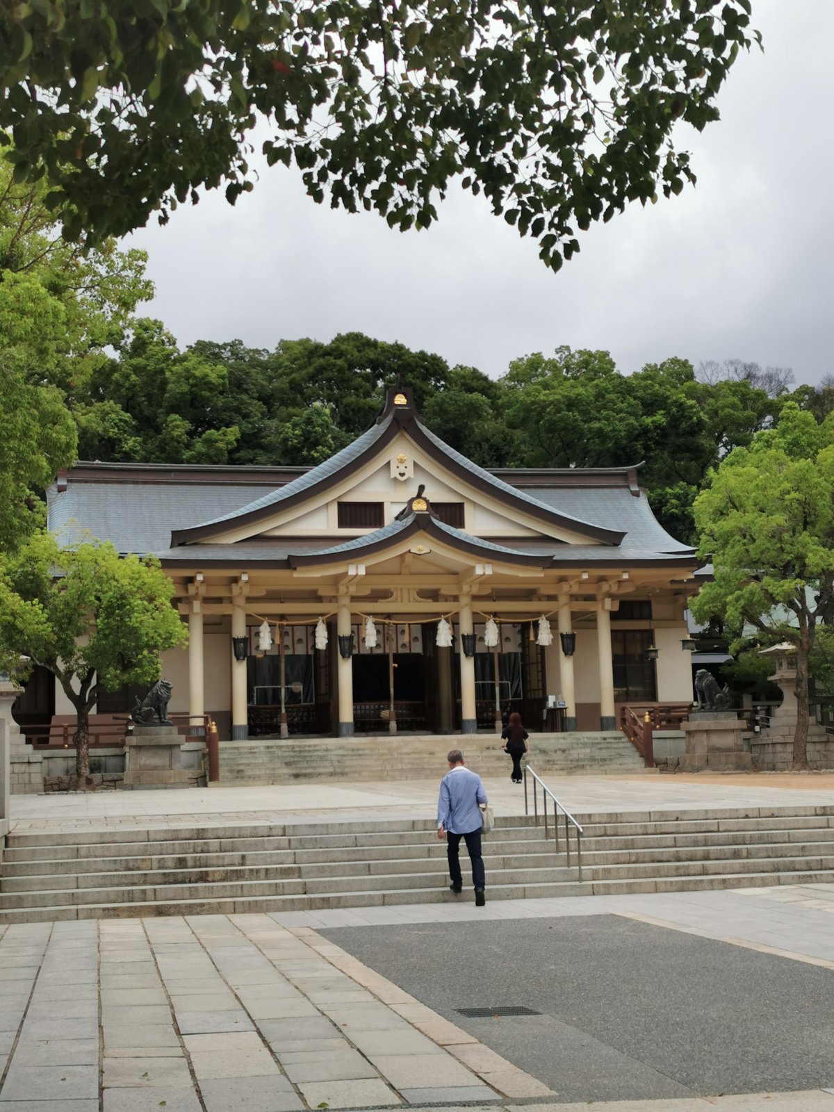 本殿への石段